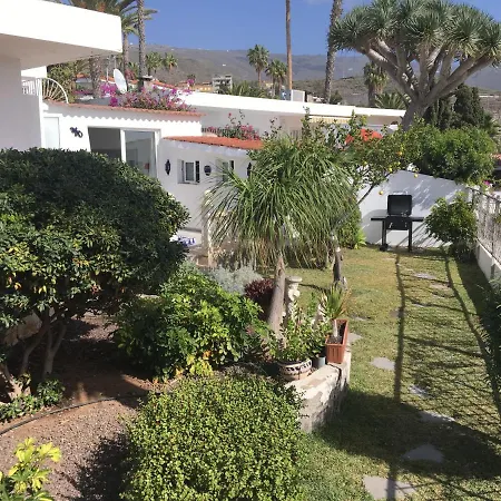 فيلة Detached Villa, Private Pool Only 10 Minutes Cristianos