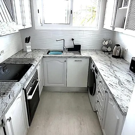 Detached Villa, Private Pool Only 10 Minutes Cristianos *