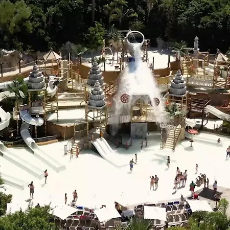 Detached Villa, Private Pool Only 10 Minutes Cristianos فيلة