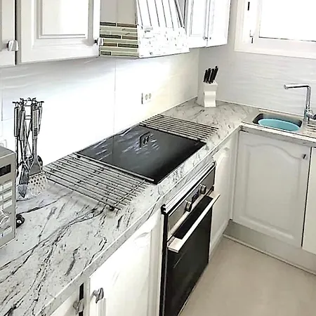 فيلة Detached Villa, Private Pool Only 10 Minutes Cristianos