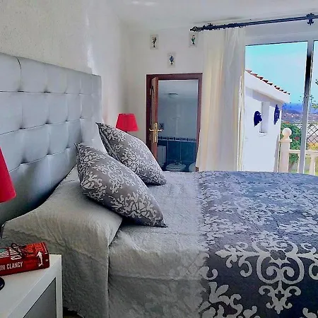 Detached Villa, Private Pool Only 10 Minutes Cristianos