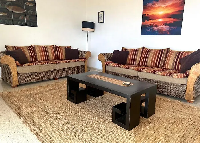 Detached Villa, Private Pool Only 10 Minutes Cristianos Valle de San Lorenzo