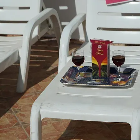 Villa Detached Villa, Private Pool Only 10 Minutes Cristianos *