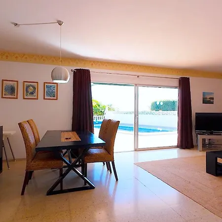 Detached Villa, Private Pool Only 10 Minutes Cristianos